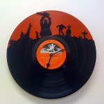 Recycled Vinyl Record Clocks Look Cool