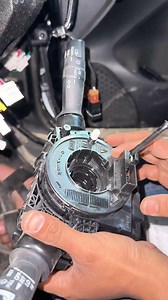 18K views · 79 reactions | How feed Clock Spring Proper Ways ? #clockspring #steeringwheel #hornclockspring #rxmechanic #HornProblem | Rx Mechanic | Facebook