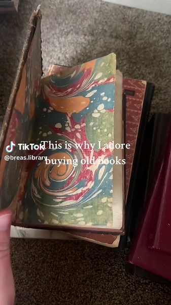 Exploring Antique Books: A Guide to Preserving and Discovering Hidden Treasures