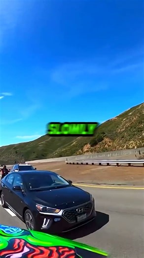 Cop Screams At 1765247807 9968429 1