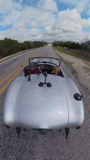 585 HP Cobra R #superformance #cobra #prestigemotors #fordracing #holleyperformance