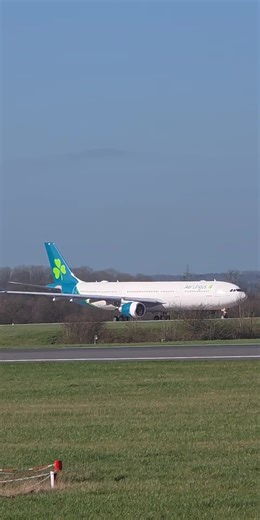 #tiktoklive #livehighlights G-EIDY A330-300 AerLingus UK last day in at Manchester taking off back to Dublin to be re-reg into a different registration. #travel #aviation #aerlingus @JazzyFizzleMUC🛩️ @Manchester Airport @Soph✈️🫶🏼 @🦍✈️dansaviation94✈️🦍 @ellie.r.xx1 @QueenMisty93 @Maysie🪽 @Elliot @🗡🩷Byakuya'sGirl🩷🗡(lozzy) @Amber 🧚✈️ @Amie 🧚@Ants Aviation @Aviationgirlie✈️🏴󠁧󠁢󠁷󠁬󠁳󠁿 @bhxviews @catwithclaws💜 @cay ✮ @𝘾𝙏𝙉𝙁-𝙍𝙊𝙂𝙐𝙀🌷 @DroneJP @Exeter Plane Spotting @Firebymissfi