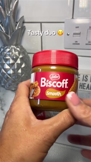 Indulge in Biscoff Spread: A Tasty Duo Recipe