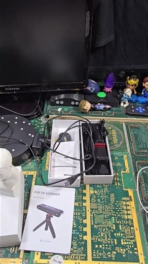 Flash 15s-Revopoint POP 1 3D Scanner