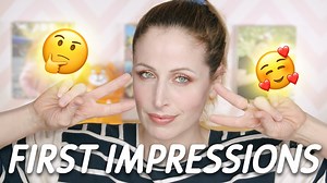 Ciao ragazze e ciao ragazzi! 💖 Oggi nuovo video in cui metterò alla prova per la prima volta un sacco di nuovi prodotti di make-up usciti nell’ultimo periodo! 😍 Per raccontarvi quelle che sono le mie first impression, vi mostro come realizzare un make-up semplice e leggero sui toni del rosa e del bronzo, perfetto per queste prime giornate primaverili! 🌸 Tra fondotinta, correttori, blush, ombretti liquidi e matite per le sopracciglia, le novità sono veramente tantissime, ma non tutte mi hanno 