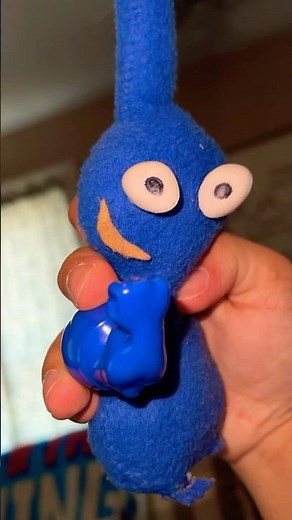 Blue Pikmin vs Jaden!🔵💥🟣 #bluepikmin #bpgang #pikmin #fight #epic #plush #shorts