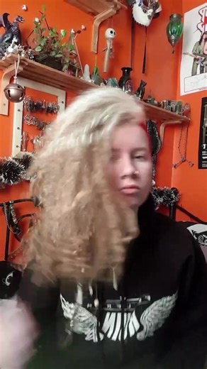 it's that time again baybee, each time I do this my hair has grown a bit longer #fyp #foryou #vibe #punk #hair #afro #mohawk