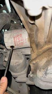 New tool for oil filter replacement 🤣✅🛠️ #automobile #tipsntricks #diy waqasmechanicofficial