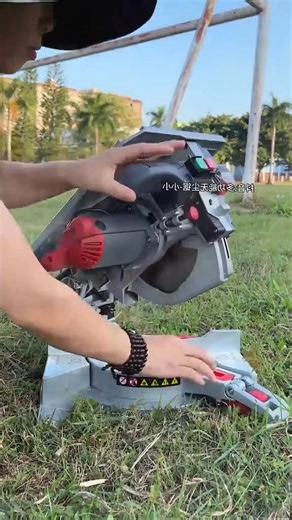 One tool does it all! This innovative saw switches between precision bevel cutting and stable tabletop mode. Features a quiet pure copper motor for lasting power! 🏗️📏 | Francesca Hopkins