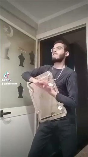 والله اجدع من طبله ابو محسن🤣🤣#طبله #ضحك #كوميدي #تيك_توك #يوسف_الزعيم🔥 #funny #fypシ #fyp