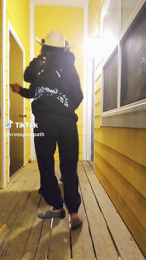 Country Western Line Dance by Kody Dayish