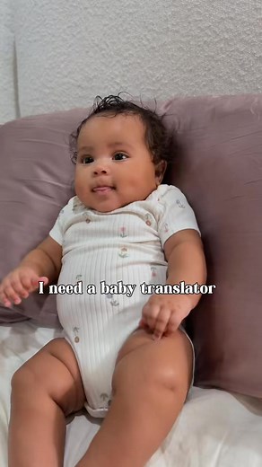 I need a translator 😂😍 Be sure to follow all of our social media platforms to see more of this cuteness https://linktr.ee/Iamheatherdenise | Heather Rousell