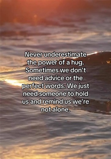 A hug can’t erase every hurt, but it can remind someone they’re loved, supported, and never facing life’s hardest moments alone. Sometimes that’s exactly what the heart needs. 🤗💛 🌿 Faith. Growth. Grace. Hold your loved ones close today 🌿 Kindness is often felt more than spoken ✨ Love shows up in the smallest moments 🤍 Send this to someone who could use a hug today 💌 Follow for more daily encouragement 🌸 #faithgrowthgrace #kindness #encouragement #love #hope
