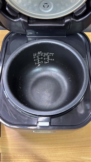 炊飯器で作る絶品ミックスベリーチーズケーキ