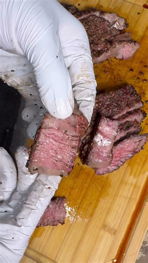 Reversed seared steak is king 👑 #steak #ribeye #viral