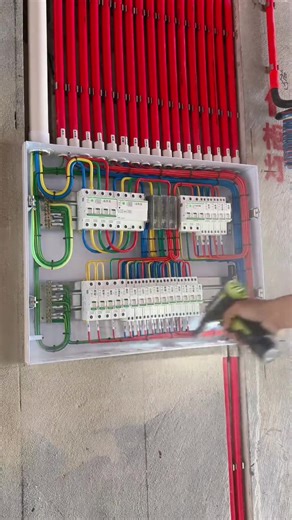 Expert Electrical & Cable Work on Construction Sites