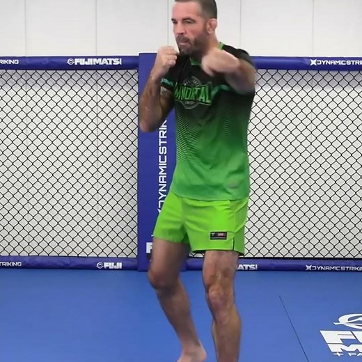 Opposite Foot / Opposite Hand FIGHT DRILL by Matt Brown #mmatraining