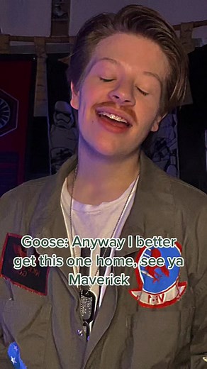 BABY ROOSTER CONTENT #56newspapersinatrenchcoat #topgungoose #topgun #topguncosplay ##goosecosplay