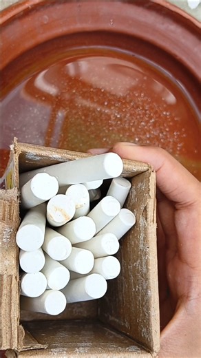 Earthy Chalk crush🤤 #oddlysatisfying #odlysatisfying #satisfying #crushingtime #chalk#shorts