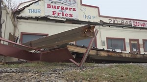 Tornado damage versus straight-line wind damage | WEATHER MINDS