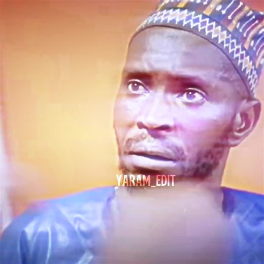 je pense que je dois laisser les edit😌#senegalaise_tik_tok #senegalaise_tik_tok🇸🇳 #humour #pourtoiii #challenge