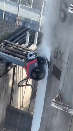 Cleaning Robot Tank Cleaning - up to 5 times faster than traditional lance cleaning!!!