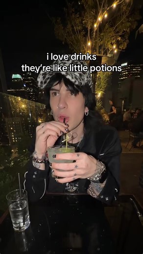 Jake Webber (@jakewebber9)’s video of jake webber stimming