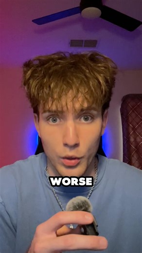 Everyone Is Swinging Banana Squishy’s 😭