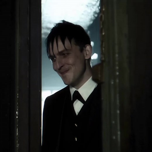 Exploring Oswald Cobblepot's Journey in Season 1 of Gotham