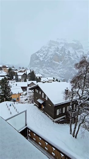 Hotel Alpenruh on Instagram: "Cold to Cozy ❄️🔥 Winter is waiting for you in Mürren 🤗 #mürren #switzerland #winterlovers"