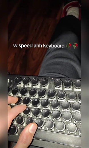 W Keyboard🥀 #funny #memes #foryou #fyp #shorts