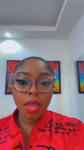 Eno Eka - Business Analyst | Consultant | Career Coach 🇨🇦🇳🇬 on Instagram: "2026 is the year you lock in with AI. This is not hype. This is timing. You’ve heard it before. Learn Business Analysis. Learn Data Analysis. Get into tech. Upskill. Now is the time to act. You still have the early-mover advantage, but it won’t last. And no, you don’t need to code. You don’t need to be technical. You need to add AI to the skills & experience you already have. Accountant. Engineer. Customer service pro