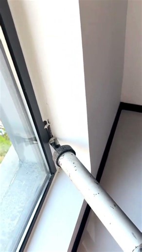 隙間を完全密封！シーリング施工