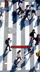 Do Photons Experience Time w/ Neil deGrasse Tyson | Interstellar News