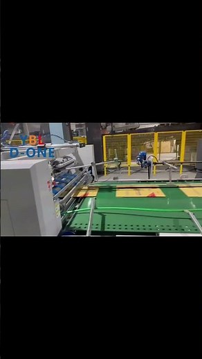 Automatic box gluing and stitching machine #cartonmachine #gluingmachine #stitchingmachine