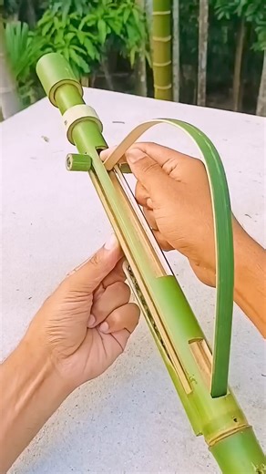 Bamboo Creations With marble #Slingshots #Bamboo #DIY | Bamboo DIY