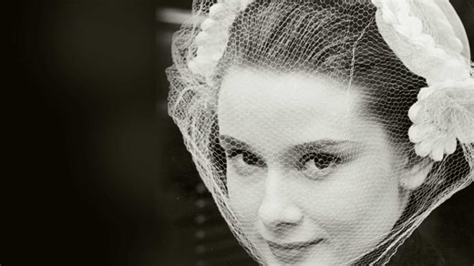 Stars of the Silver Screen S01:E01 - Audrey Hepburn