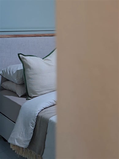 Transforming Spaces: Stunning Study Table Makeover