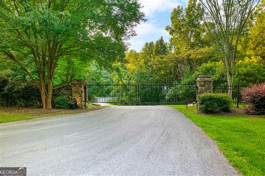 136 Red Oak Trl, East Ellijay, GA 30540 - MLS 10703293 - Coldwell Banker