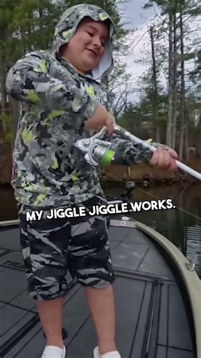 Next time you're on the water, try out Carsen's fish catching method 😂 📸: @nest_outdoors