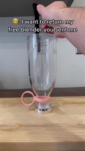 👉🔗bit.ly/fruity-c We put Starbucks in a blender.. the results will shock you 🤯 . #portableblender #smoothie #blender | Fruity Bullet