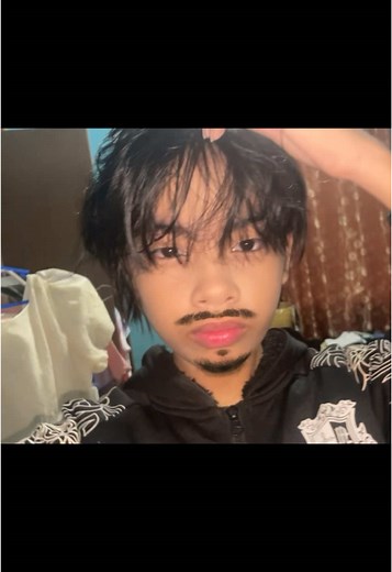 Exploring Androgyny and Gender Fluidity