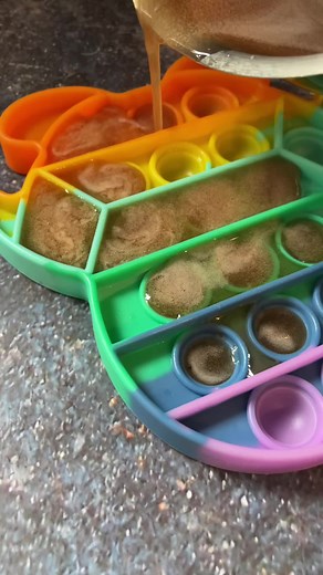 fidget moulds! #fidgets #cakes #fidgetcake #comingsoon #keeposted #passion #bakerslife #cakes #bakes #birthdays #smallbiz #toys #fypシ #fy #foryoupage