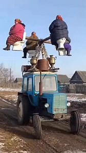 New Year’s Eve Carousel Test in the Village, Test #1 😅 Song in the video: Semyon Frolov - Blue Tractor 💙 Rate the carousel from 1 to 5 🎠 Испытание Новогодней карусели в деревне, тест #1 😅 Песня в видео: Семён Фролов - Синий трактор 💙 Оцените карусель от 1 до 5 🎠 | Семён Фролов
