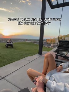 Become the man your can be proud of — through discipline, purpose, and financial freedom. The World Leading Mens Self-Development Journal is back in stock! With 90 days of daily updates to lock in to your goals and create lifelong habits. Over 90 pages in part one with guided exercises to start learning the millionaire habits which will skyrocket your future (based on data and science). There is no better time than today. ✅ Build Discipline Like a Millionaire ✅ Find Purpose ✅ Reach Goals With ov