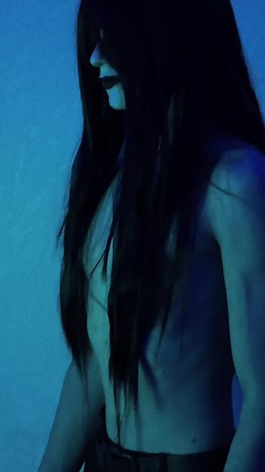 #mrcrawling #homicipher #fyp #crawlingcosplay #homiciphergame #crawling #mrcrawlingcosplay #homiciphercosplay #horrorgame #cosplay #goth #vampire