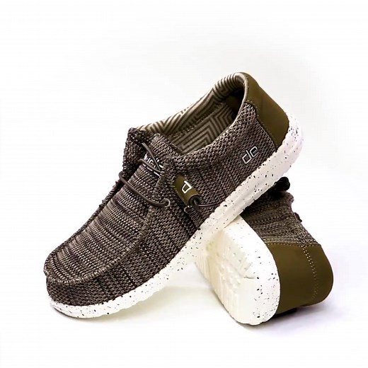 Lightweight comfort, brought to you in Brown. Shop Wally Sox Brown and get 2 day FREE DELIVERY! | HEYDUDE