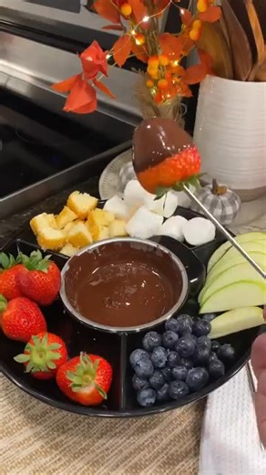 Turn any night into a chocolate party 🍫✨ The Electric Fondue Set melts chocolate perfectly in minutes — no mess, no hassle, just pure indulgence. 🔥 Only £32.99 — selling fast! https://fonduehaven.com/products/chocolate-electric-chafing-dish | FondueHaven