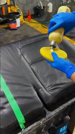 COMO LIMPAR E HIDRATAR COURO CORRETAMENTE?