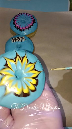 Tutorial hias donat gampang bgt di jamin kamu juga pasti bisa 😁😍 #tutorialhiasdonat #reelsfyp #carahias | Dinda Muqta